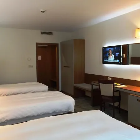 Golden Tulip Hotel
