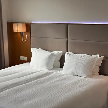 Хотел голдън тюлип Варна