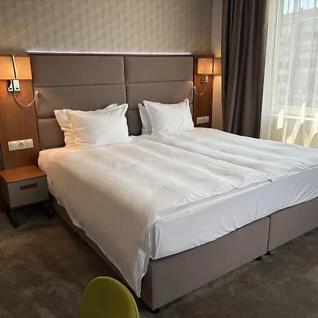 Hotel Golden Tulip Varna