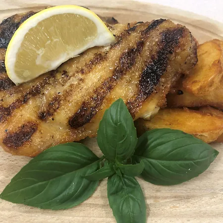 Golden Tulip ホテル 4*