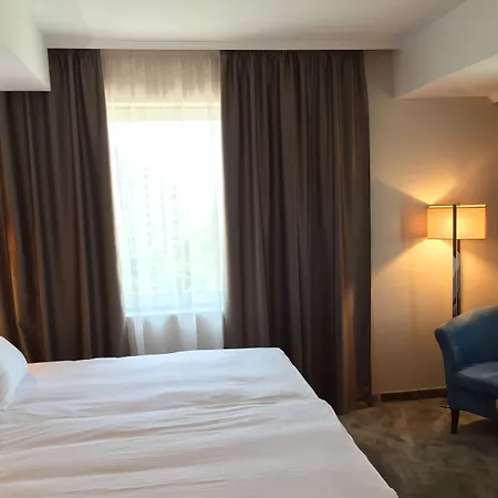 Golden Tulip 4* ヴァルナ