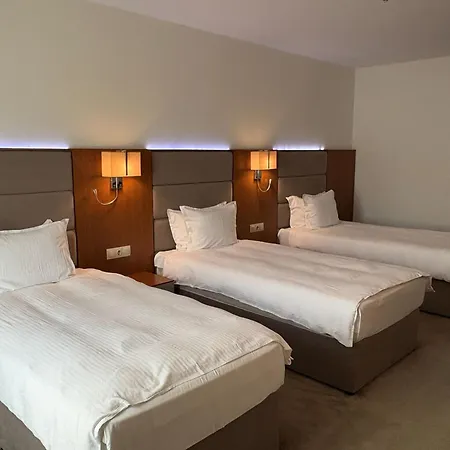 Golden Tulip 4* ヴァルナ