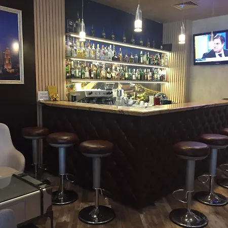 Golden Tulip ホテル